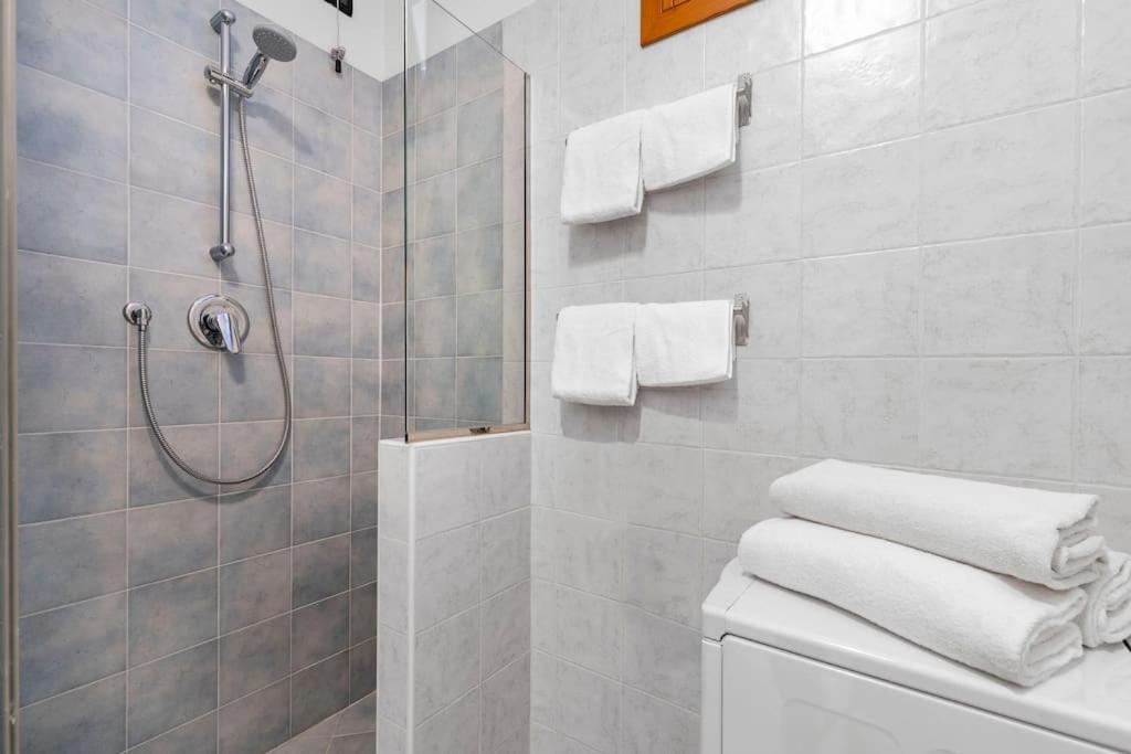 Enjoy Home - Appartamento I Papaveri Padova Exterior photo
